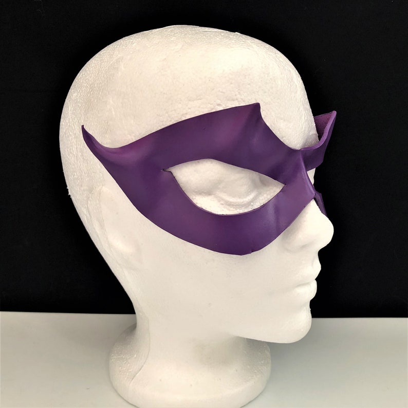 huntress birds of prey cosplay huntress birds of prey cosplay
