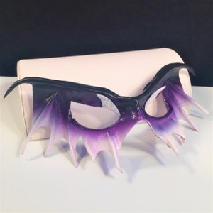 Schwarze Fee Maske, Vampir Maskerade oder Vampir Cosplay Maske, Karneval Lila Ledermaske, Halloween Vampir Kostüm, Fantasy Maske