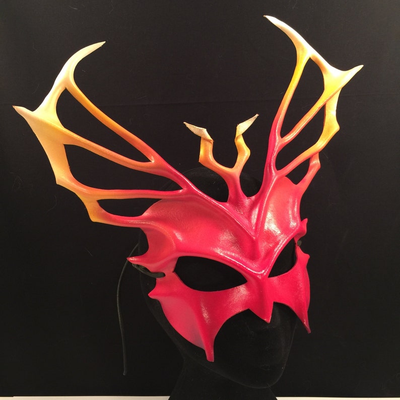 Костюм огня для мальчика. Маска в виде огня. Fire mask. Кислородная маска пожарного. Fire mask.