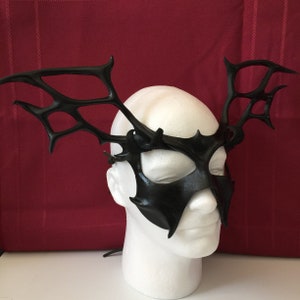 SPIDER QUEEN - Dark Fairy Sorceress Evil Queen, Black Leather Fantasy Mask Sorceress Cosplay Costume Black Halloween Mask