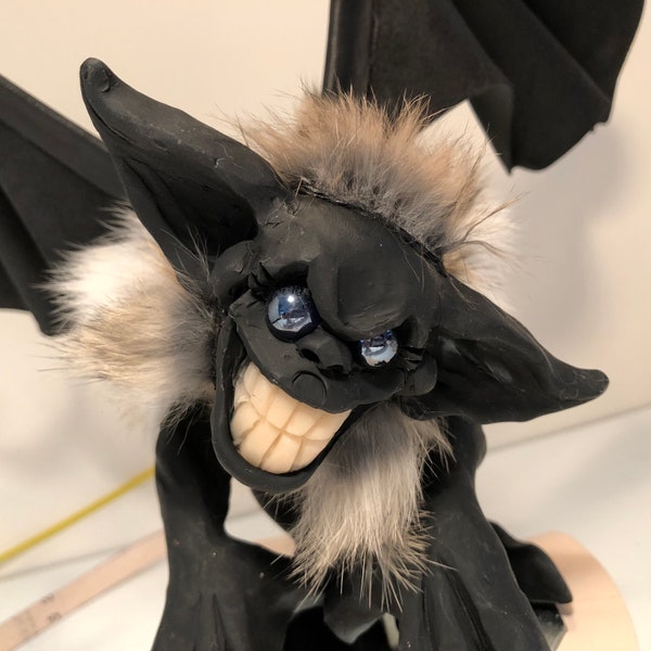 WINGED GARGOYLE Shoulder Puppet Goblin fantasy creature pet for Renaissance Faire, LARP, Halloween, Goth Mythical Creature, Mythological Art