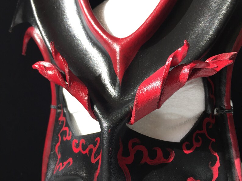 BLACK & RED Leather Mask Halloween Villian Festival Mask - Etsy