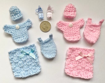 Hand Knitted Card Making Embellishments 2 Sets Pink & Blue With 2 Baby Bottles