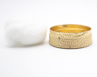 Vintage Gold Tone Powder Compact Textured Vanity Compact With Powder Puff