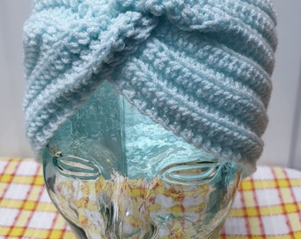 Crochet vintage style turban headband earwarmer in sky blue yarn (023)