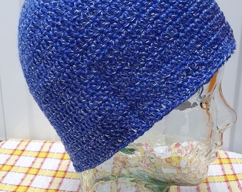 Crochet beanie hat in blue yarn with white thread (203)