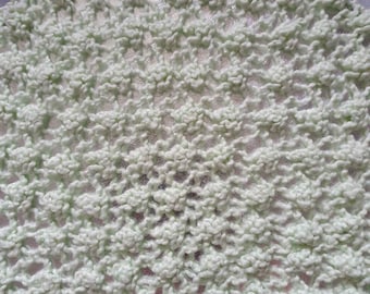 Knitted snood in pale green cotton yarn, 1940s reproduction (269)