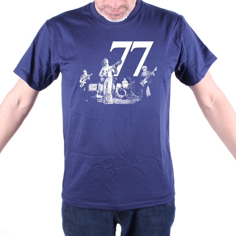 Футболки толк. Футболка talking heads. футболки 77. kinetik 77 футболка.