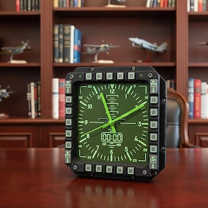 Airplane altimeter wall clock | Pilot gifts | Aviation Wall decor for flight simulator Cessna 172, Boeing 737, Airbus | Airline cockpit art image 19