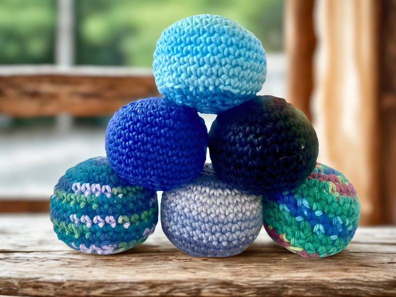 top row: blue ombre; 2nd row: blue and black; bottom row: blue/green multicolor, black ombre and rainbow