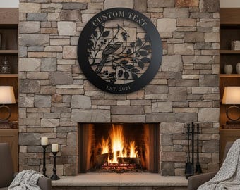 Gepersonaliseerde wanddecoratie met kardinaalmotief - Metalen kunstwerk van een vogel op een tak - Gepersonaliseerd tuinbord voor buiten - Op maat gemaakt bord met oprichtingsjaar