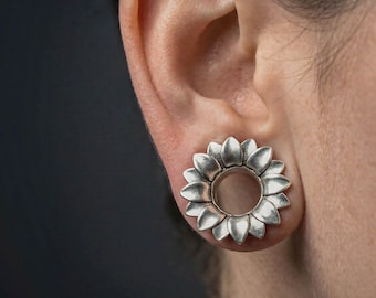 Sunflower Ear Tunnel Plug, Hollow Flower Petal Gauge Earring, Metal Hollow Plug