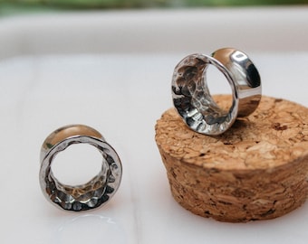 Hammered Stainless Steel Ear Tunnels, Textured Ear Gauges Plugs