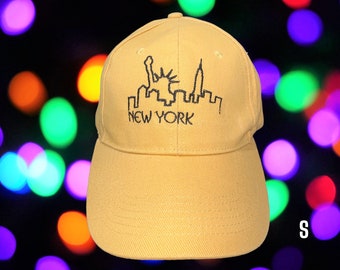 New York Skyline  -Embroidered Baseball Cap