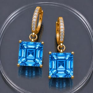 Blautopas Ohrstecker, blauer Topas Ohrstecker, Flachboden Ohrstecker, blauer Topas Ohrstecker, blauer Edelstein Ohrstecker, blauer Edelstein Ohrstecker