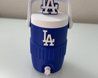Dispensador de agua de los LA Dodgers – Regalo para aficionados al béisbol, portavasos para el banquillo – Impresión 3D, opción de nombre personalizado, decoración para fiestas de día de partido