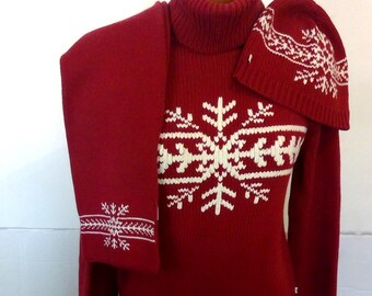 Tommy Hilfiger Three Piece Sweater Set Neutral Clothing Size M with Hat and Scarf