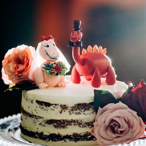 Dinosaur wedding cake topper, t-rex brontosaurus jurassic animal cake topper, dinosaur lover wedding, custom rustic cute dinosaur topper