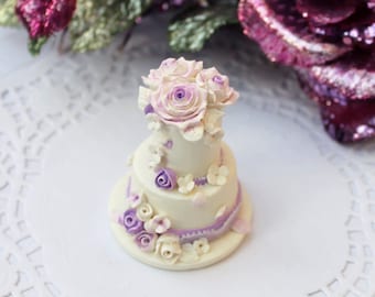 Réplique de gâteau de mariage, réplique de mini gâteau, couples personnalisés mariés ensemble ornement de gâteau de mariage de Noël, cadeau du premier anniversaire