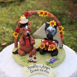 Topper torta di cavallo, rustico western country cowboy cowgirl torta nuziale topper, animale caduta floreale arco torta topper