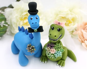 Dinosaur wedding T-rex cake topper, mr and mrs rustic animal custom Jurassic park bride and groom Brontosaurus wedding cake topper