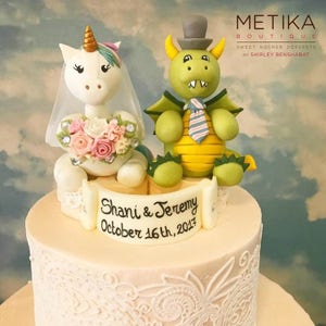 Bruidstaarttopper, eenhoorn bruid en draak bruidegom taarttopper, bruiloft beeldjes, aangepaste taarttopper, beeldjes bruid bruidegom, geek bruiloft