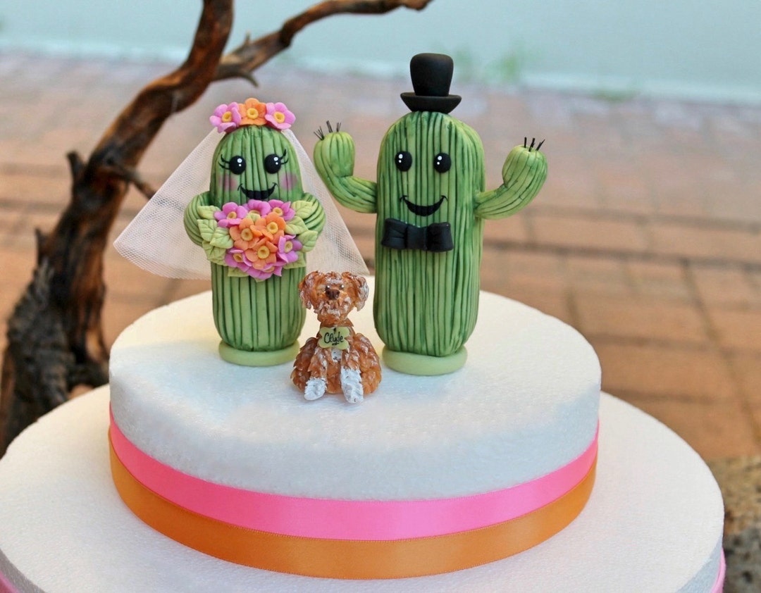 Hochzeitstorte Topper, Kaktus Tortendeko, rustikale Hochzeitstorte,  Sukkulente Hochzeit, Torten Deko mit Hund, Saguaro Cake Topper - Etsy  sterreich