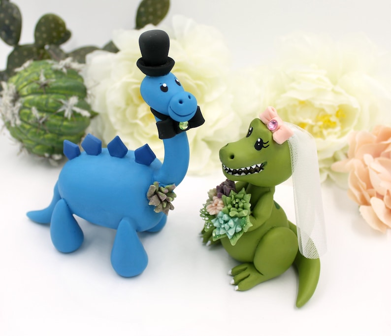 Dinosaurier Hochzeit T-rex Tortenstecker, Mr & Mrs rustikale Tier personalisiert Jurassic Park Braut und Bräutigam Brontosaurus Hochzeitstorte Topper Bild 4