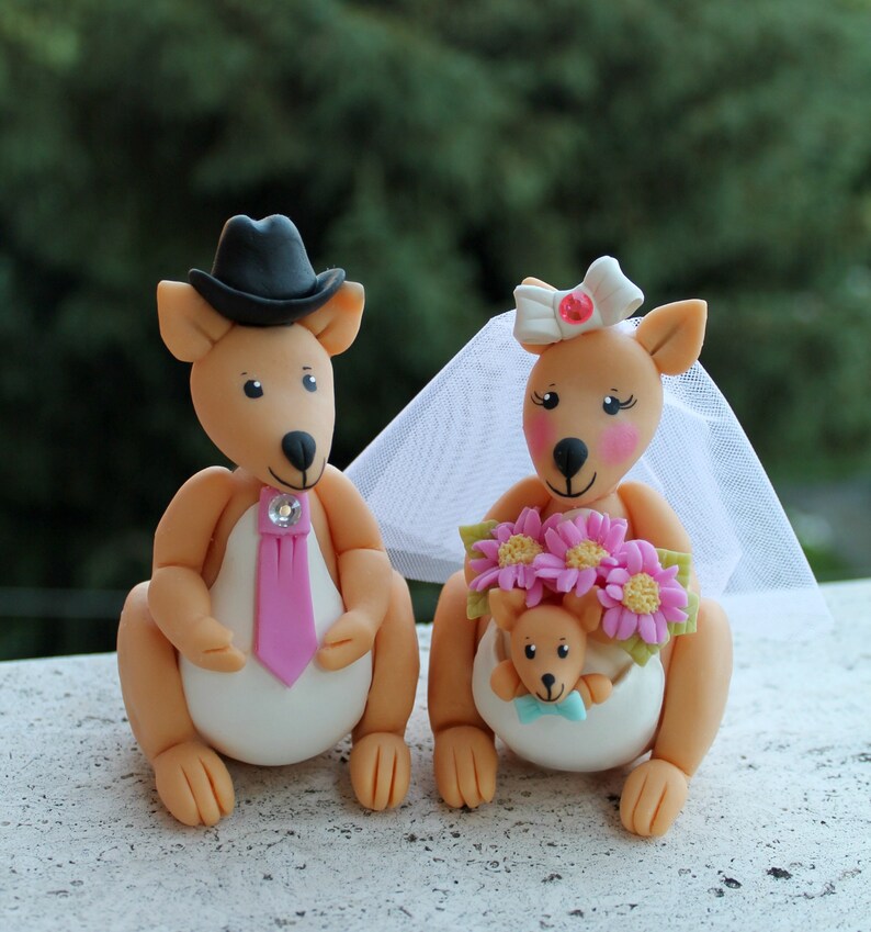 Kangaroo custom wedding cake topper, Australian kangaroos with baby, personalized wedding, 4 tall image 9