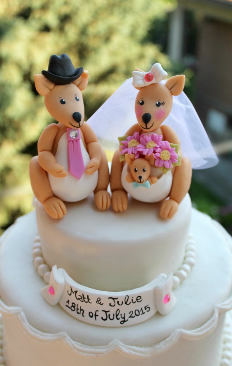 Kangaroo custom wedding cake topper, Australian kangaroos with baby, personalized wedding, 4 tall image 4