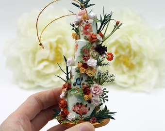 Wedding cake replica ornament, mini dollhouse miniature cake, 1st Christmas gift, family ornament, gift for wife husband couples