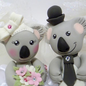 Topper per torta nuziale a forma di koala, topper per torta rustico fatto a mano personalizzato in Australia, decorazioni per matrimonio a tema koala, tema per festa di coppia a forma di koala