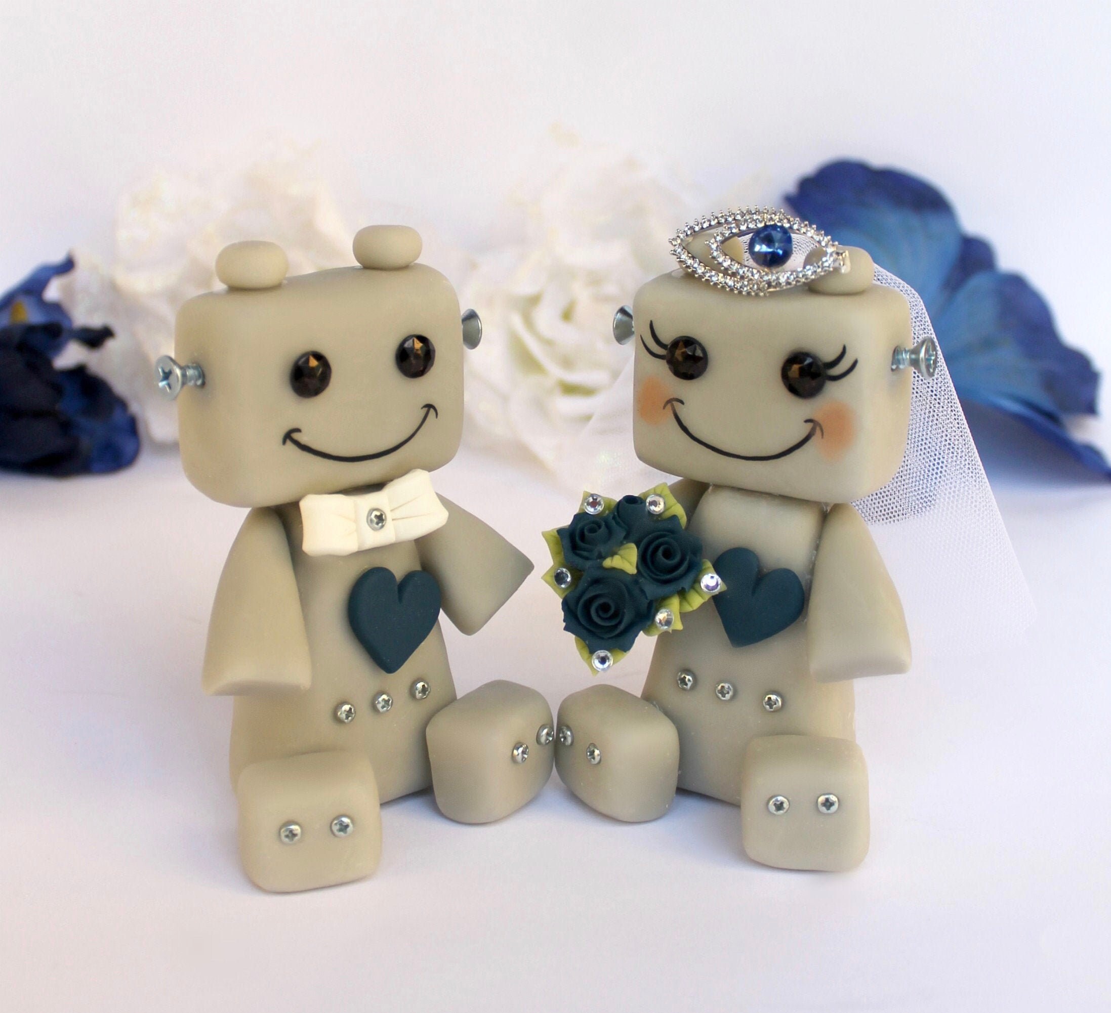 Wedding cake topper robots in love, steampunk nerd geek fantasy sci-fi wedding, custom bride and groom figurines