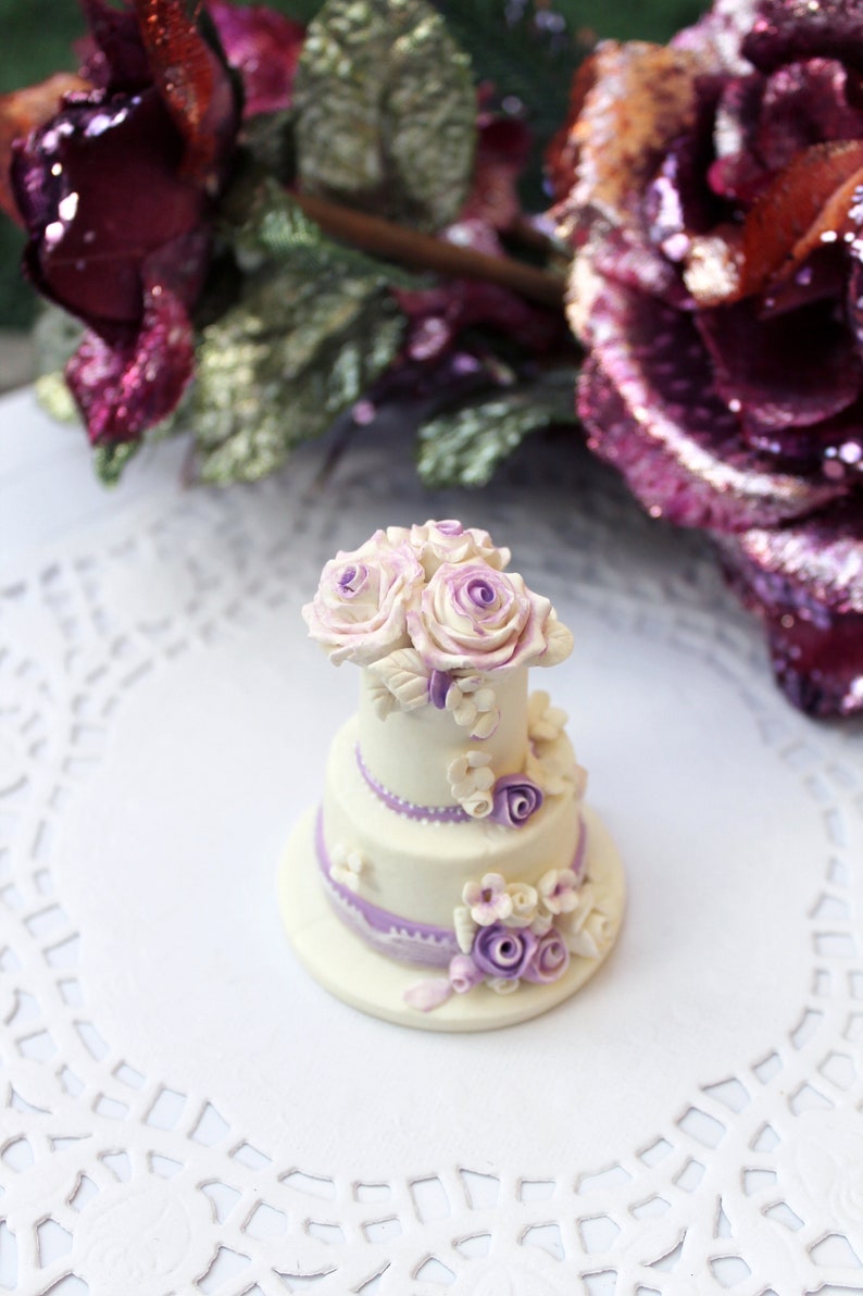 Réplique de gâteau de mariage, réplique de mini gâteau, couples personnalisés mariés ensemble ornement de gâteau de mariage de Noël, cadeau du premier anniversaire image 7