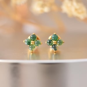 Labret sans filetage en titane 20G/18G/16G, boucle d'oreille plate en agate mousse verte en forme de fleur, bijou de piercing hélix/tragus/cartilage