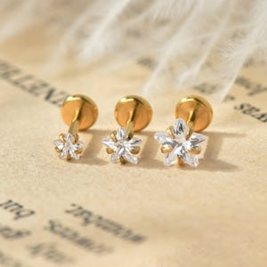 20G/18G/16G Titanium Star Cz Threadless Push Pin Labret, Flat Back Earrings, Cartilage Tragus Conch Helix Nose Stud 3mm 4mm 5mm