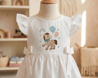 Broderad ponnybabyklänning, babyflickans födelsedagsoutfit, handgjord babyflickaklänning, söt ponnyfestklänning, linnebabyoutfit