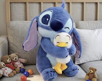 Peluche Disney Stitch con papera, simpatico alieno blu, giocattolo di peluche ispirato a Lilo - Regalo da collezione Kawaii per i fan Disney, 30 cm