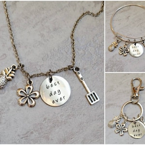 Best Day Ever Spongebob Bracelet, Keychain or Necklace with Flower, Pineapple and Spatula Charms
