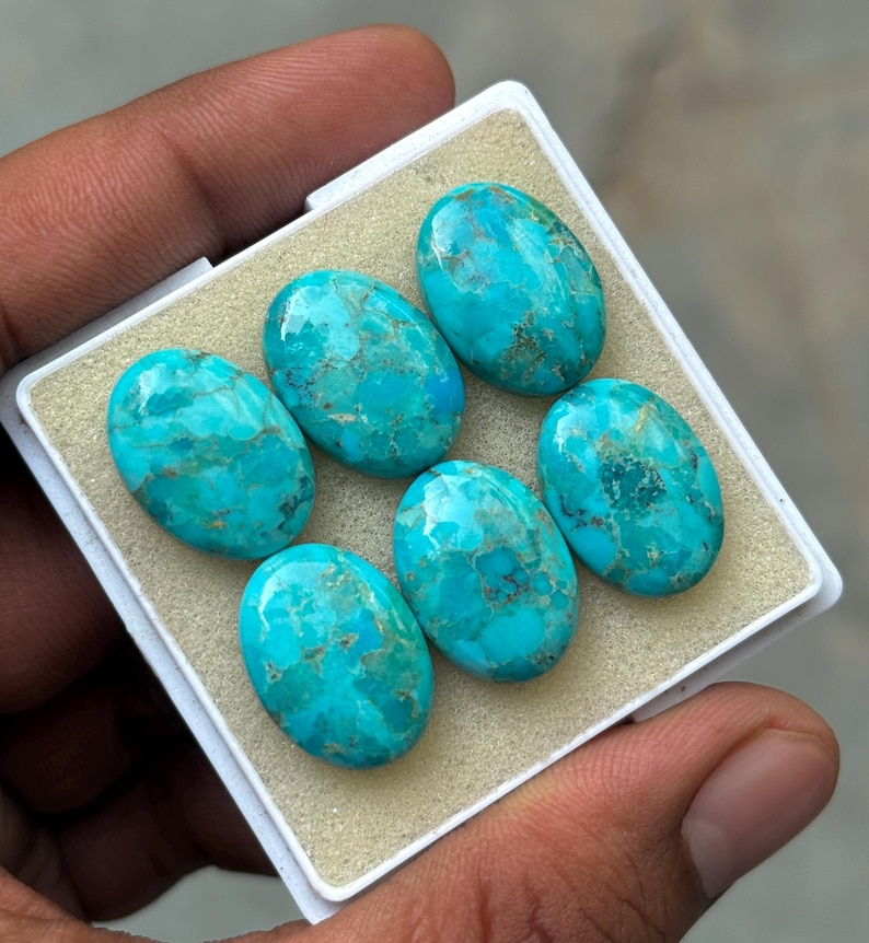 AAA+ Mohave Turkos Cabochon: Oval Platt Ädelsten bild 6