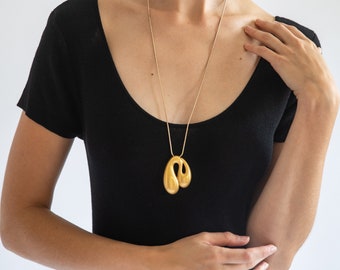 Vintage 1990s // Laura Biagiotti Mare Menard Long Gold Tone Pendant Necklace Abstract Modernist