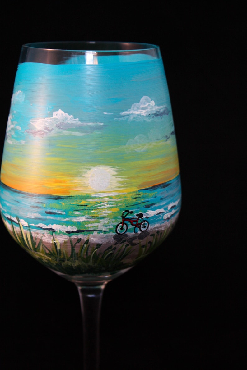East Coast Beach Scene Wine Glass