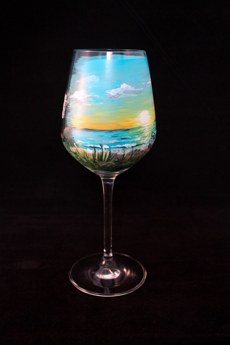 East Coast Beach Scene Wine Glass
