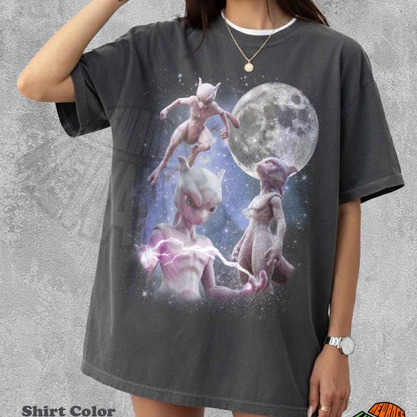 Maglietta Mewtwo Moon, T-shirt anime vintage, T-shirt grafica retrò celeste, Abbigliamento con animali carini, Estetica Y2K, Regalo per gamer, Tendenza 2026