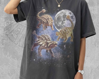 Ankylosaurus Shirt, Moon Animal Tee, Vintage Dinosaur Tshirt, Retro Moon Graphic, Prehistoric Aesthetic, Paleontology Gift, Night Sky Dino