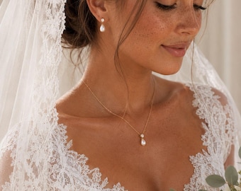 Bridal Pearl Jewelry Set, Teardrop Pearl Necklace Earrings, Cubic Zirconia Wedding Accessory