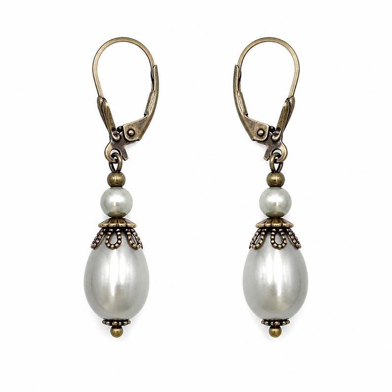 Conjunto de joias elegante com pérolas, colar e brincos vintage, estilo ouro antigo, presente de casamento. imagem 7