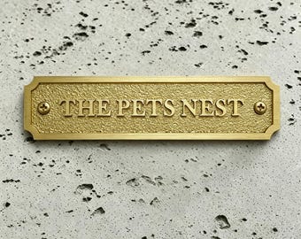 Custom Brass Pet Door Sign - "The Pets Nest" - Personalized Dog Cat Room Plaque - Vintage Gold Metal Wall Decor for Home or Pet Space
