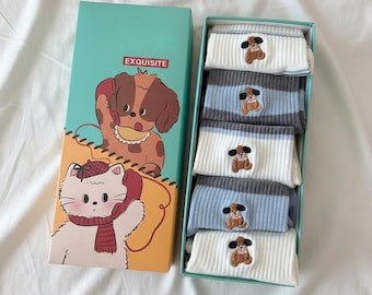 Chaussettes rayées brodées de chiot mignon | Chaussettes de sport en mélange de coton doux pour tous les jours