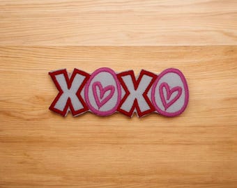 xoxo opstrijkbare borduurpatch